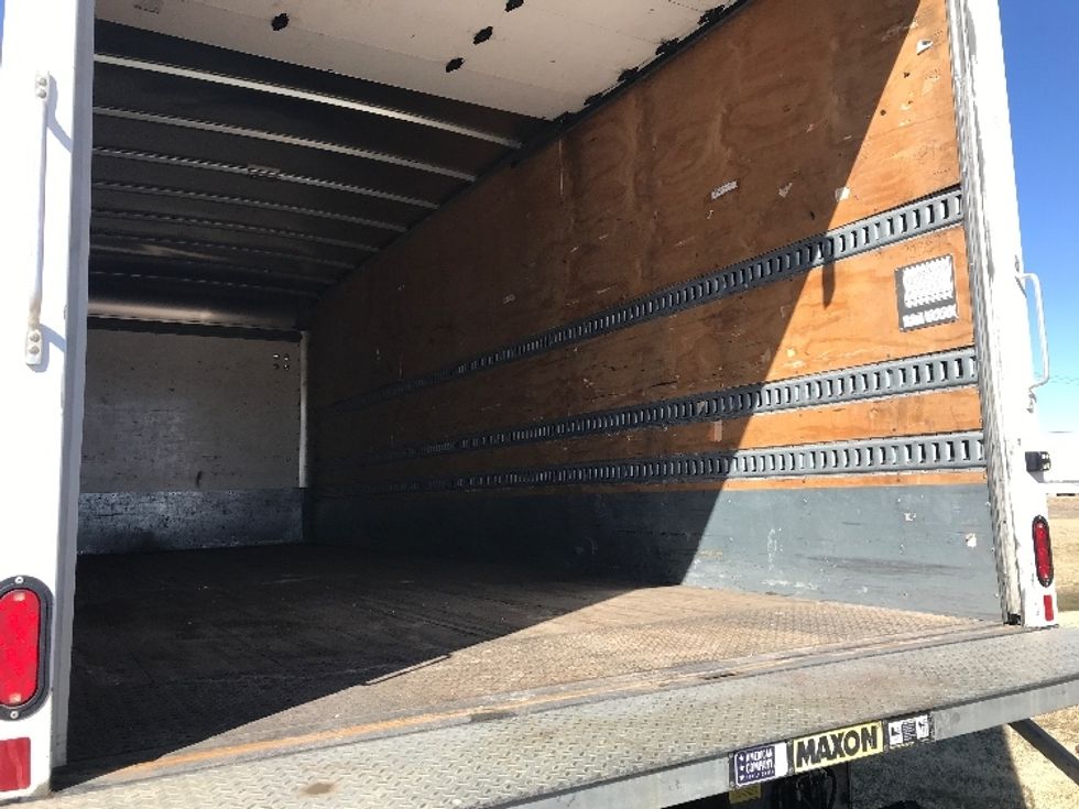 Medium Duty Box Truck-Light and Medium Duty Trucks-International-2020-MV607-Wichita-KS-106,929\n\t\tmiles-$ 59,250 - Image 12