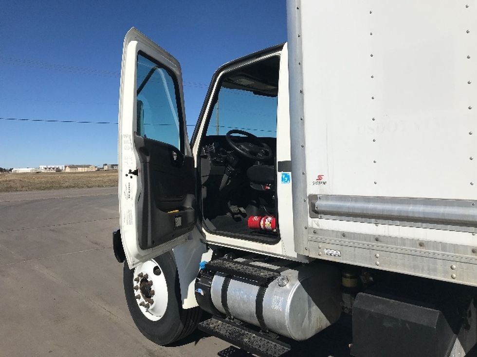 Medium Duty Box Truck-Light and Medium Duty Trucks-International-2020-MV607-Wichita-KS-106,929\n\t\tmiles-$ 59,250 - Image 16