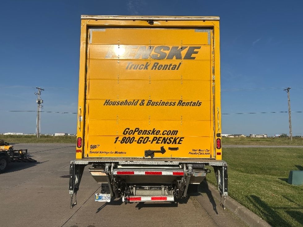 Medium Duty Box Truck-Light and Medium Duty Trucks-International-2020-MV607-Wichita-KS-115,506\n\t\tmiles-$ 53,750 - Image 7