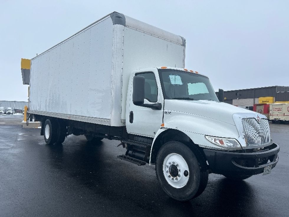 Medium Duty Box Truck-Light and Medium Duty Trucks-International-2020-MV607-Windsor-WI-103,620\n\t\tmiles-$ 60,250 - Image 1