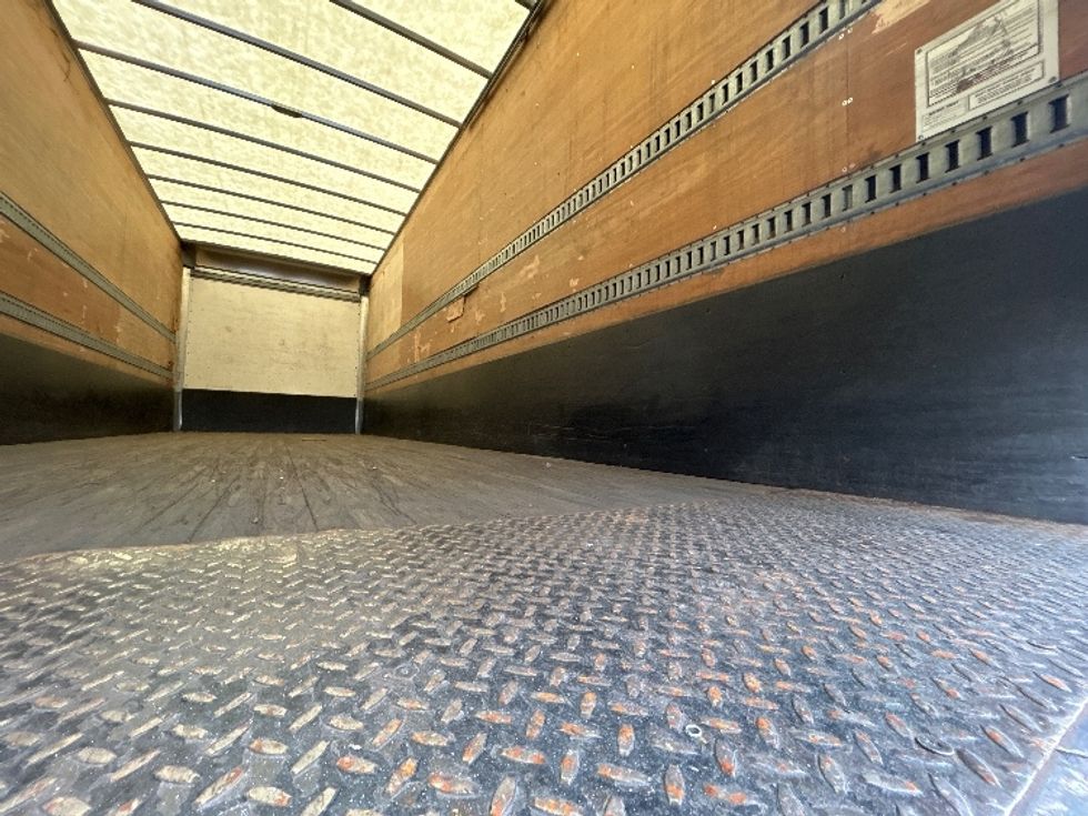 Medium Duty Box Truck-Light and Medium Duty Trucks-International-2020-MV607-Windsor-WI-103,620\n\t\tmiles-$ 60,250 - Image 12