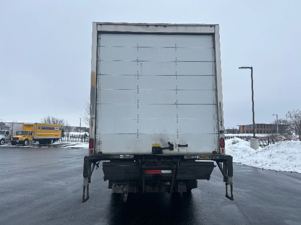 Medium Duty Box Truck-Light and Medium Duty Trucks-International-2020-MV607-Windsor-WI-103,620\n\t\tmiles-$ 60,250 - Image 7