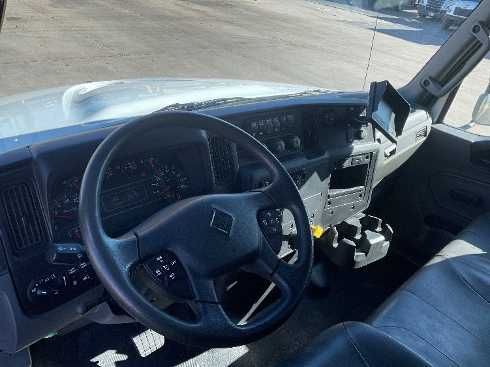 Medium Duty Box Truck-Light and Medium Duty Trucks-International-2020-MV607-Windsor-WI-234,837\n\t\tmiles-$ 40,750 - Image 17