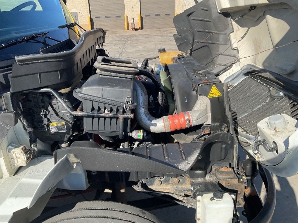 Medium Duty Box Truck-Light and Medium Duty Trucks-International-2020-MV607-Windsor-WI-234,837\n\t\tmiles-$ 40,750 - Image 22