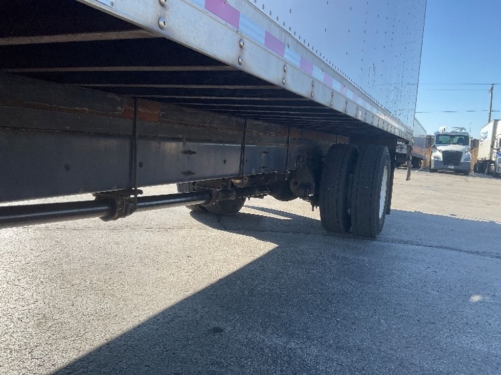Medium Duty Box Truck-Light and Medium Duty Trucks-International-2020-MV607-Windsor-WI-234,837\n\t\tmiles-$ 40,750 - Image 5