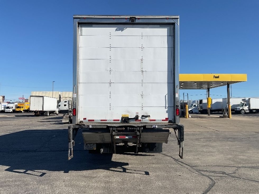 Medium Duty Box Truck-Light and Medium Duty Trucks-International-2020-MV607-Windsor-WI-234,837\n\t\tmiles-$ 40,750 - Image 7