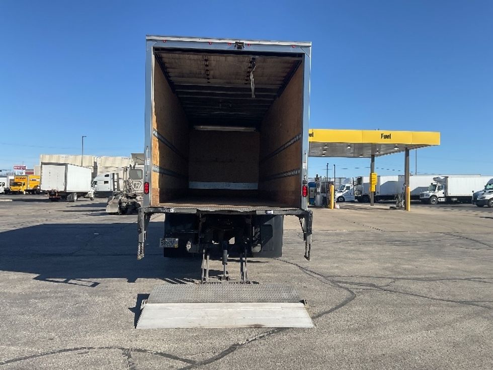 Medium Duty Box Truck-Light and Medium Duty Trucks-International-2020-MV607-Windsor-WI-234,837\n\t\tmiles-$ 40,750 - Image 9