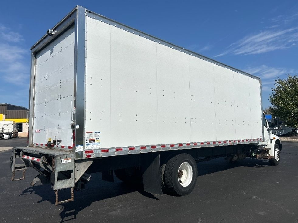 Medium Duty Box Truck-Light and Medium Duty Trucks-International-2020-MV607-Windsor-WI-84,396\n\t\tmiles-$ 69,250 - Image 13