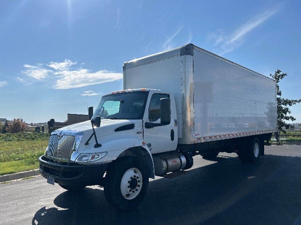 Medium Duty Box Truck-Light and Medium Duty Trucks-International-2020-MV607-Windsor-WI-84,396\n\t\tmiles-$ 69,250 - Image 3
