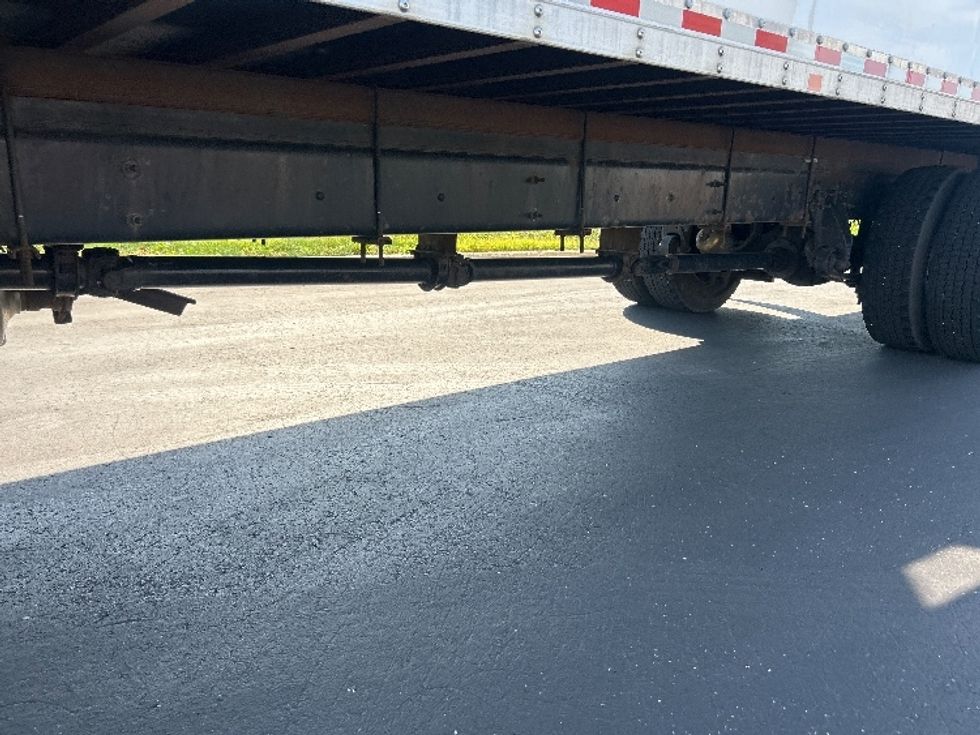 Medium Duty Box Truck-Light and Medium Duty Trucks-International-2020-MV607-Windsor-WI-84,396\n\t\tmiles-$ 69,250 - Image 5