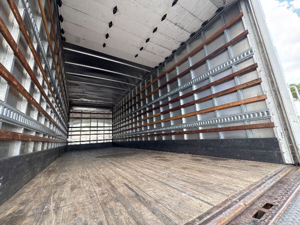 Medium Duty Box Truck-Light and Medium Duty Trucks-International-2020-MV607-Windsor-WI-95,128\n\t\tmiles-$ 56,250 - Image 12