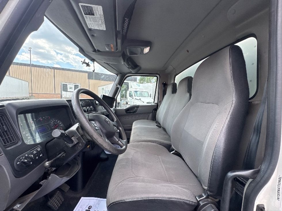 Medium Duty Box Truck-Light and Medium Duty Trucks-International-2020-MV607-Windsor-WI-95,128\n\t\tmiles-$ 56,250 - Image 19