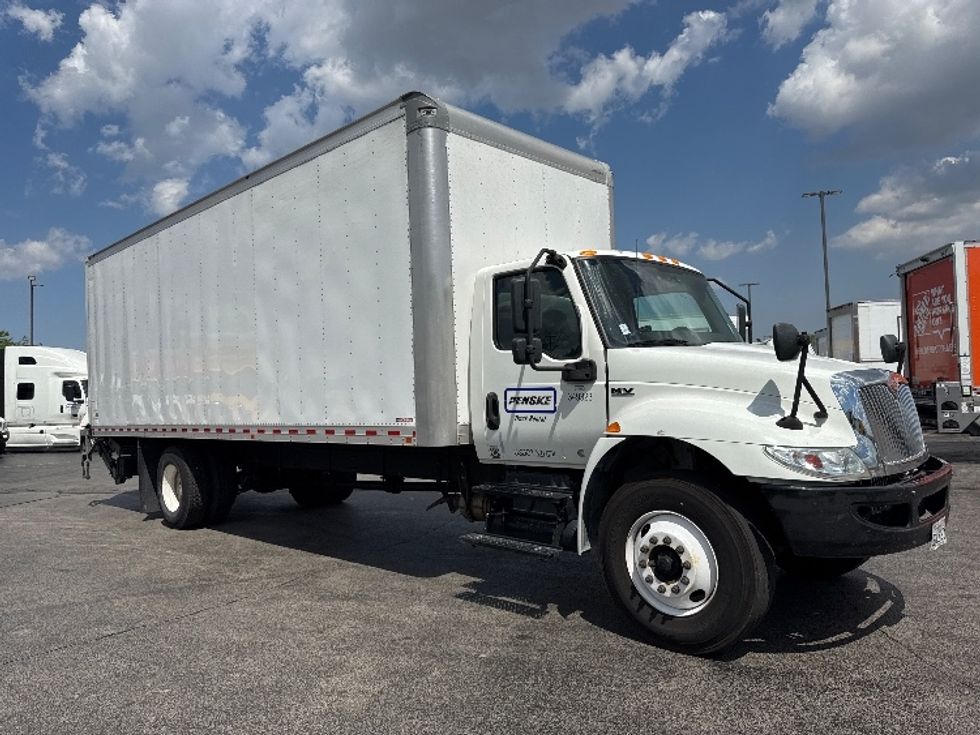 Medium Duty Box Truck-Light and Medium Duty Trucks-International-2020-MV607-Windsor-WI-95,128\n\t\tmiles-$ 56,250 - Image 3