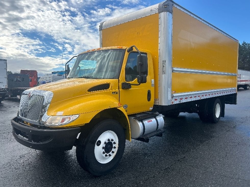 Medium Duty Box Truck-Light and Medium Duty Trucks-International-2020-MV607-Winston Salem-NC-185,154\n\t\tmiles-$ 30,000 - Image 3
