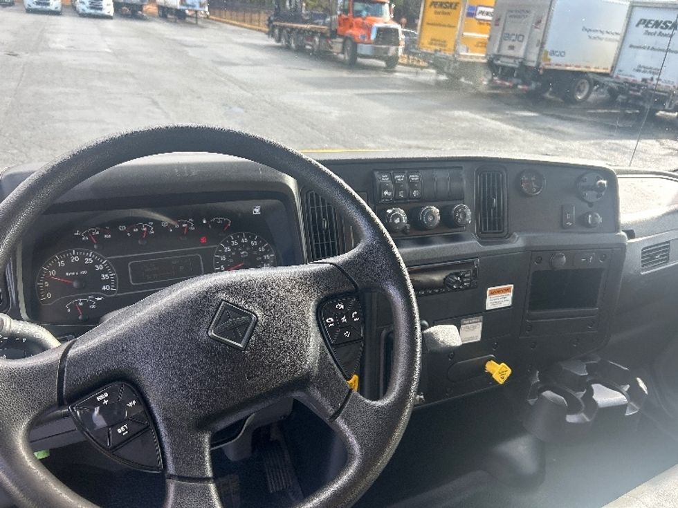 Medium Duty Box Truck-Light and Medium Duty Trucks-International-2020-MV607-Winston Salem-NC-185,154\n\t\tmiles-$ 30,000 - Image 17