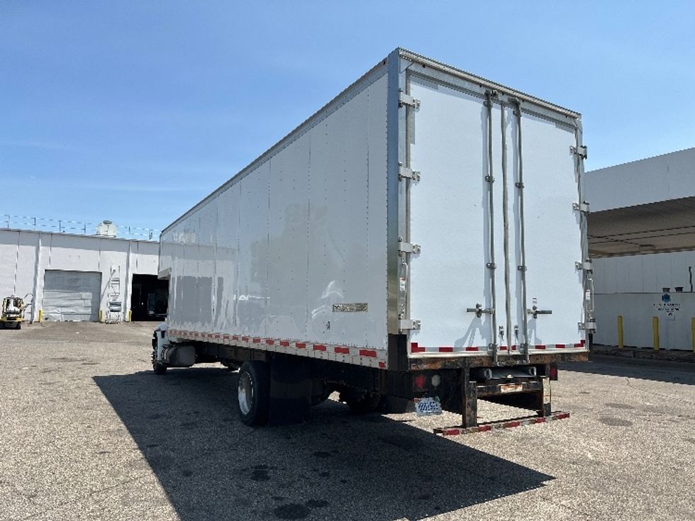 Medium Duty Box Truck-Light and Medium Duty Trucks-International-2020-MV607-Wixom-MI-101,295\n\t\tmiles-$ 60,000 - Image 6