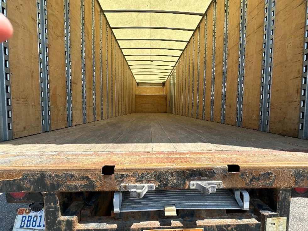 Medium Duty Box Truck-Light and Medium Duty Trucks-International-2020-MV607-Wixom-MI-101,295\n\t\tmiles-$ 60,000 - Image 9