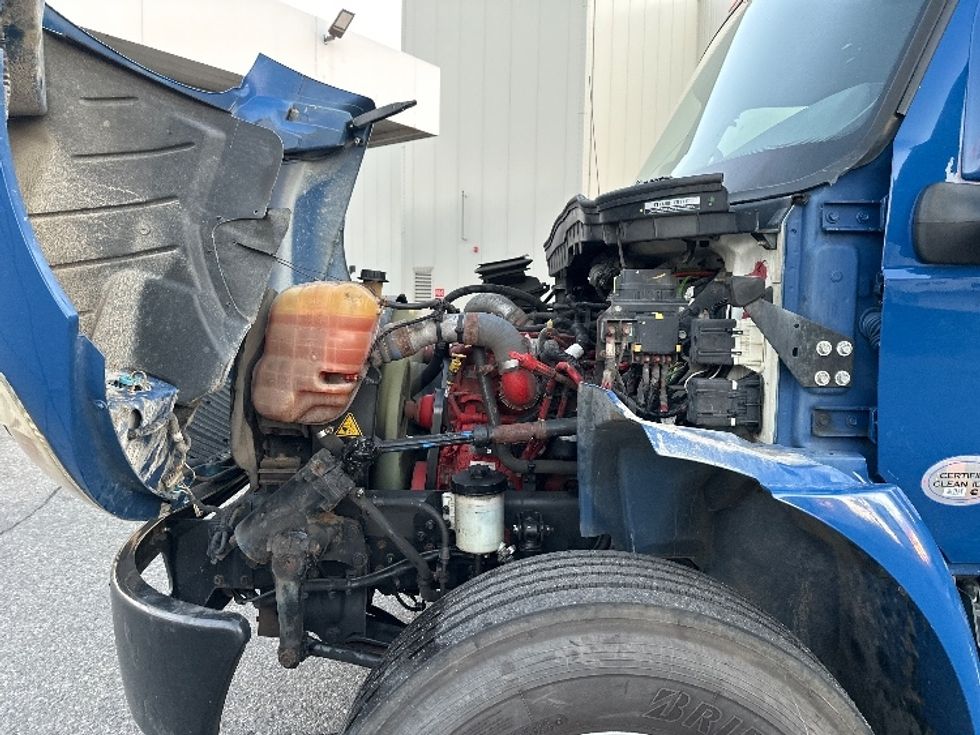 Medium Duty Box Truck-Light and Medium Duty Trucks-International-2020-MV607-Wixom-MI-287,889\n\t\tmiles-$ 28,000 - Image 23