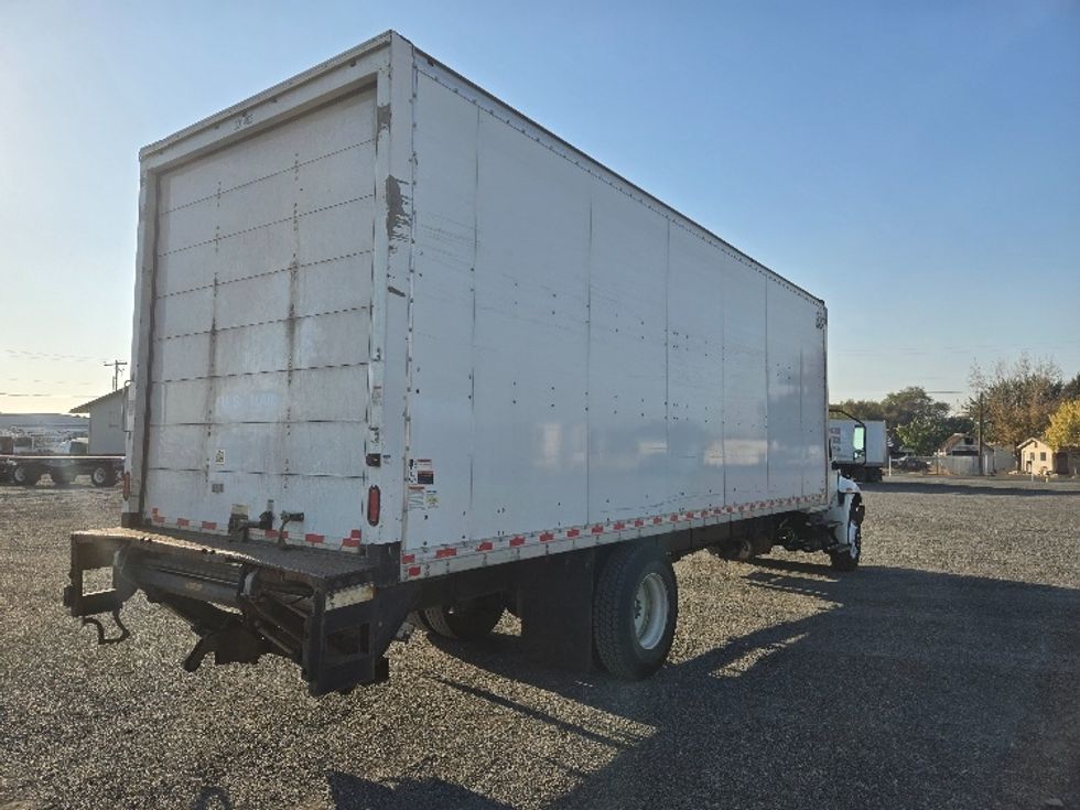 Medium Duty Box Truck-Light and Medium Duty Trucks-International-2020-MV607-Yakima-WA-258,717\n\t\tmiles-$ 31,500 - Image 12