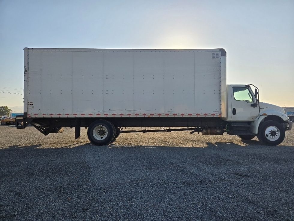 Medium Duty Box Truck-Light and Medium Duty Trucks-International-2020-MV607-Yakima-WA-258,717\n\t\tmiles-$ 31,500 - Image 14