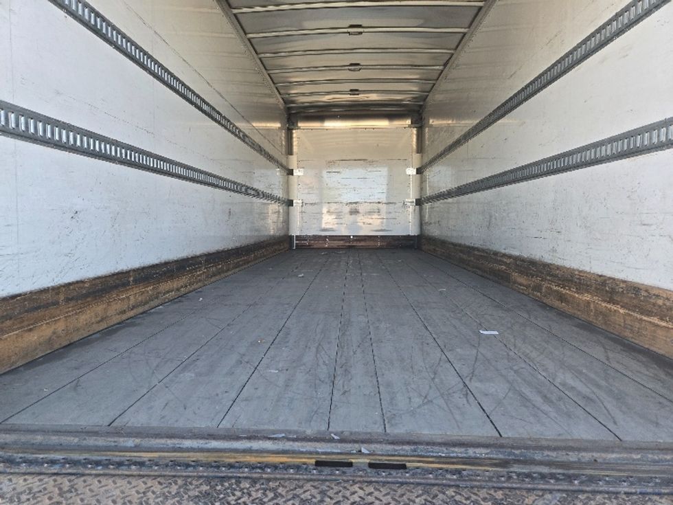 Medium Duty Box Truck-Light and Medium Duty Trucks-International-2020-MV607-Yakima-WA-291,145\n\t\tmiles-$ 26,750 - Image 10