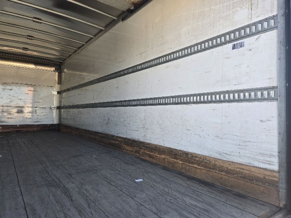 Medium Duty Box Truck-Light and Medium Duty Trucks-International-2020-MV607-Yakima-WA-291,145\n\t\tmiles-$ 26,750 - Image 12