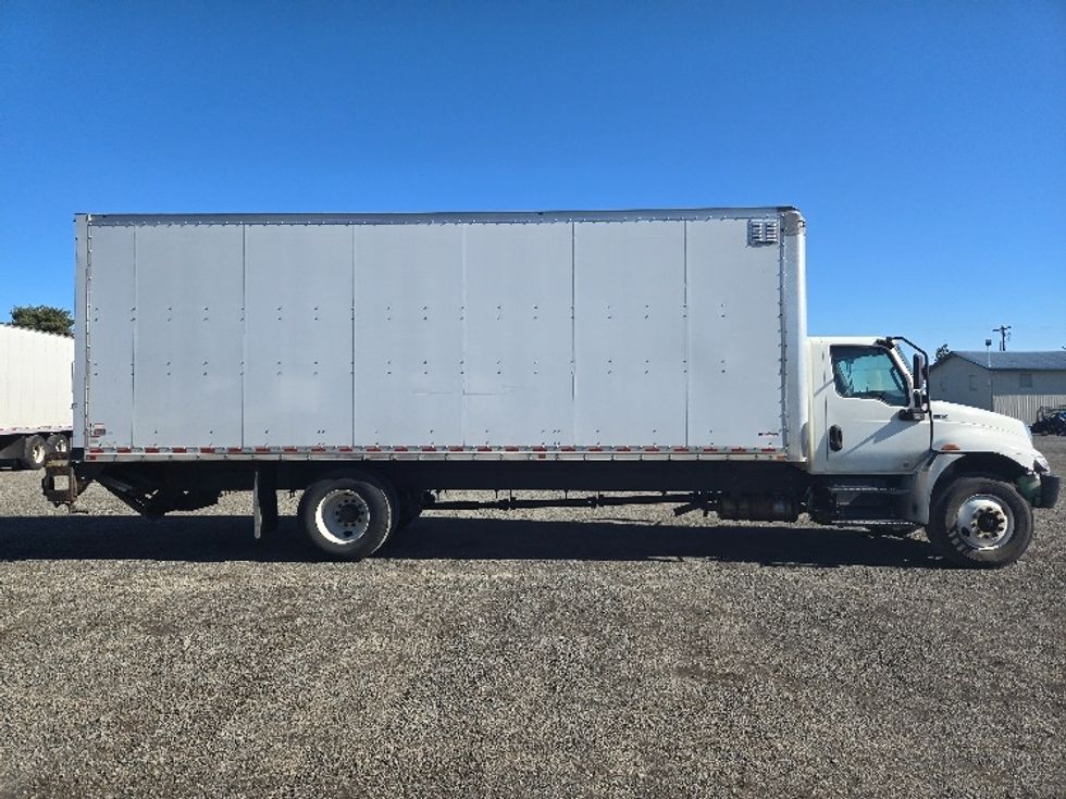 Medium Duty Box Truck-Light and Medium Duty Trucks-International-2020-MV607-Yakima-WA-291,145\n\t\tmiles-$ 26,750 - Image 15