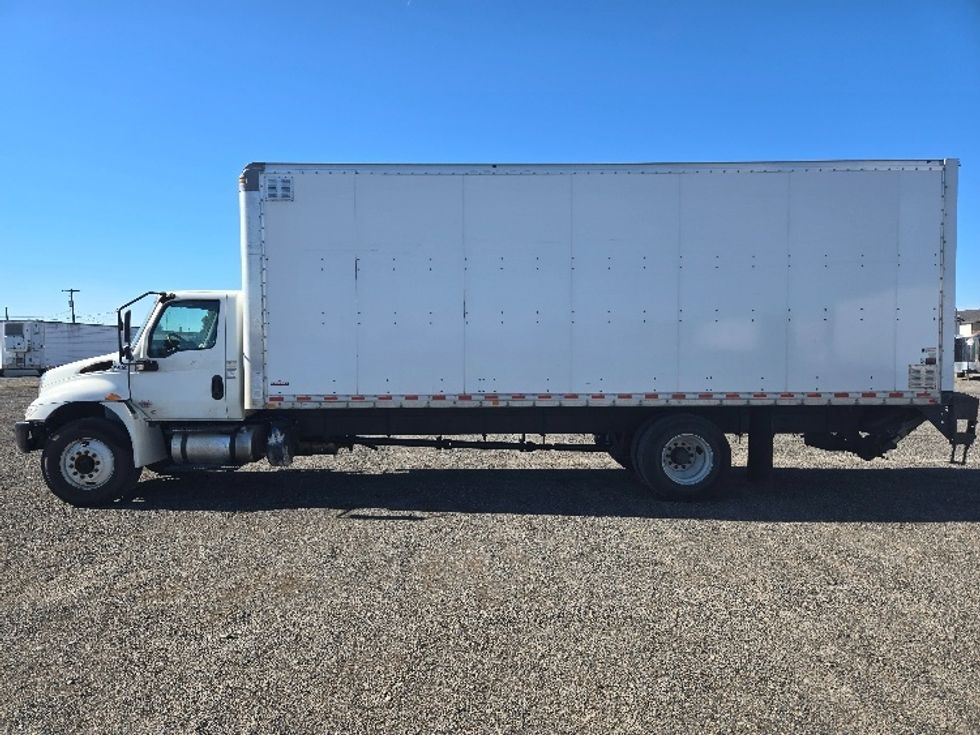 Medium Duty Box Truck-Light and Medium Duty Trucks-International-2020-MV607-Yakima-WA-291,145\n\t\tmiles-$ 26,750 - Image 4
