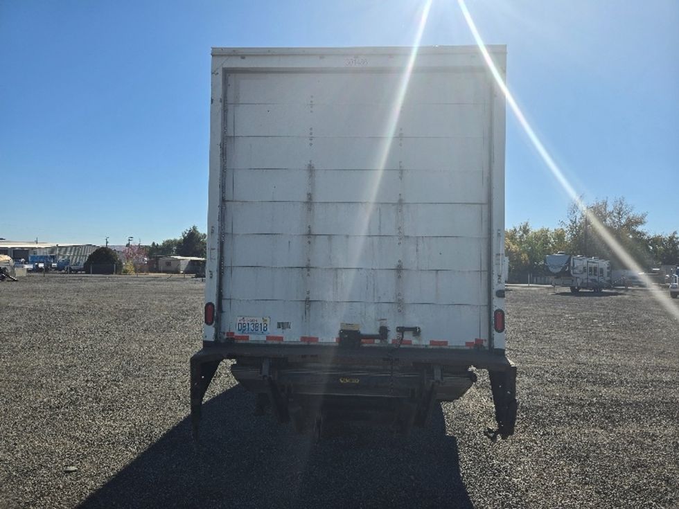 Medium Duty Box Truck-Light and Medium Duty Trucks-International-2020-MV607-Yakima-WA-291,145\n\t\tmiles-$ 26,750 - Image 7