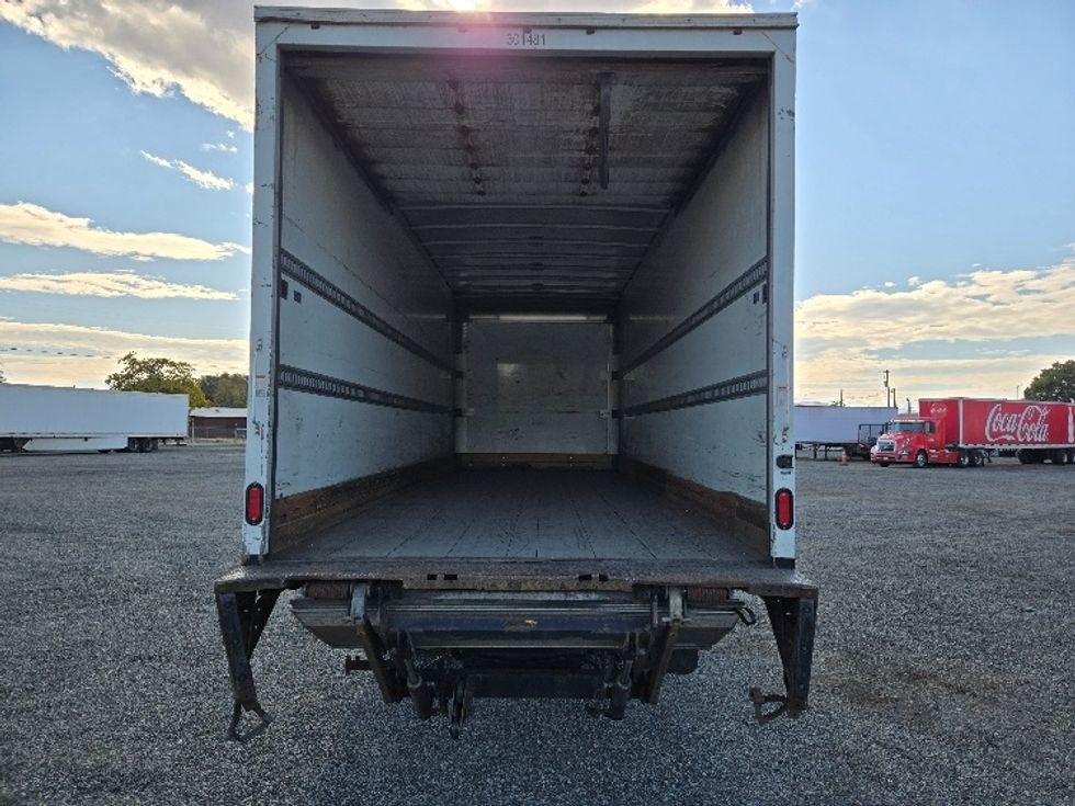 Medium Duty Box Truck-Light and Medium Duty Trucks-International-2020-MV607-Yakima-WA-329,880\n\t\tmiles-$ 21,750 - Image 8