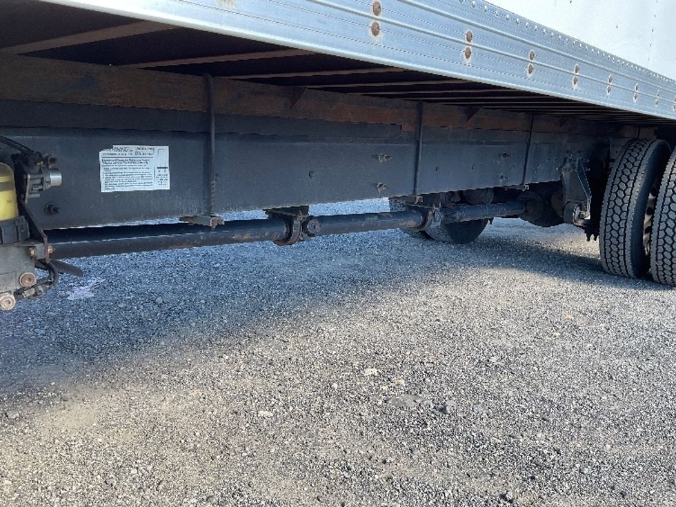 Medium Duty Box Truck-Light and Medium Duty Trucks-International-2020-MV607-Youngstown-OH-182,515\n\t\tmiles-$ 46,750 - Image 5