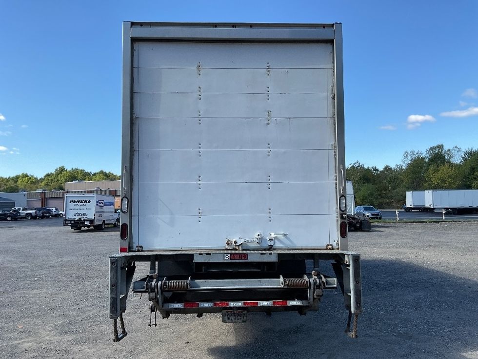 Medium Duty Box Truck-Light and Medium Duty Trucks-International-2020-MV607-Youngstown-OH-182,515\n\t\tmiles-$ 46,750 - Image 7