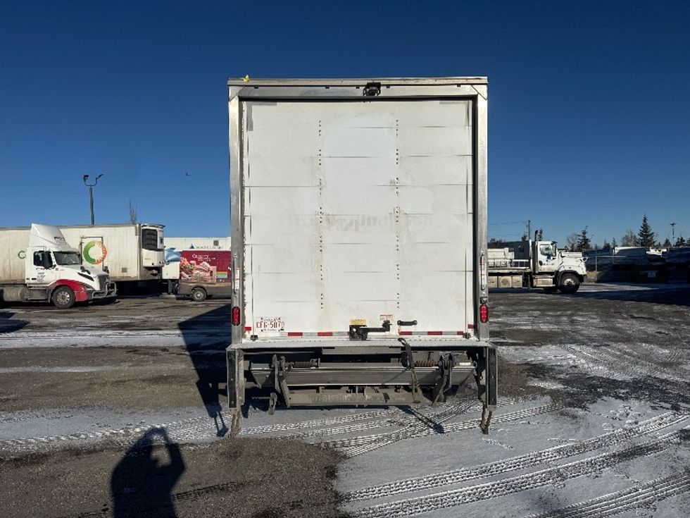 Medium Duty Box Truck-Light and Medium Duty Trucks-International-2020-MV607LP-Calgary-AB-86,782\n\t\tkm-$ 82,500 - Image 7