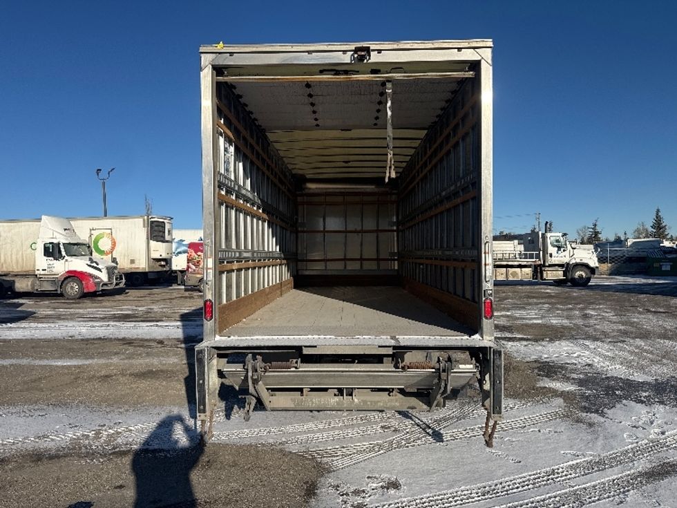Medium Duty Box Truck-Light and Medium Duty Trucks-International-2020-MV607LP-Calgary-AB-86,782\n\t\tkm-$ 82,500 - Image 8