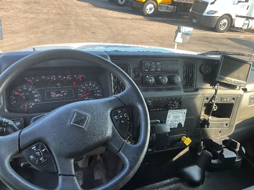 Medium Duty Box Truck-Light and Medium Duty Trucks-International-2020-MV607LP-Dayton-OH-241,876\n\t\tmiles-$ 29,750 - Image 18