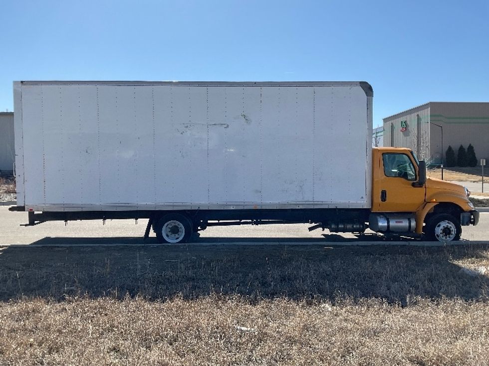 Medium Duty Box Truck-Light and Medium Duty Trucks-International-2020-MV607LP-Greeley-CO-96,298\n\t\tmiles-$ 54,250 - Image 15