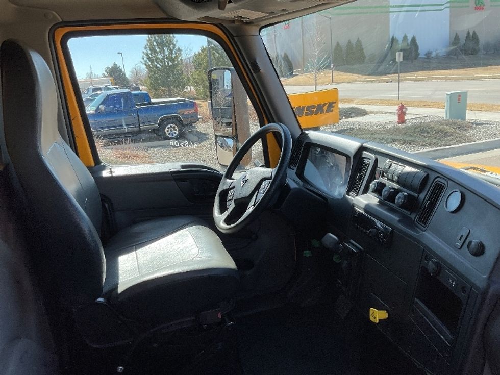 Medium Duty Box Truck-Light and Medium Duty Trucks-International-2020-MV607LP-Greeley-CO-96,298\n\t\tmiles-$ 54,250 - Image 22
