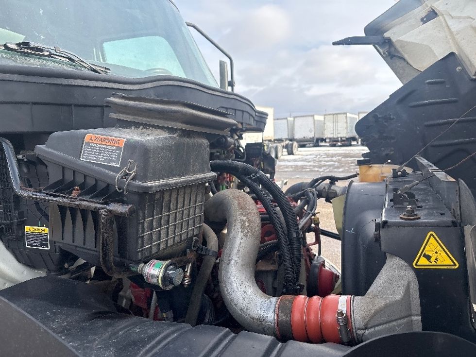 Medium Duty Box Truck-Light and Medium Duty Trucks-International-2020-MV607LP-Lansing-MI-169,234\n\t\tmiles-$ 42,750 - Image 22