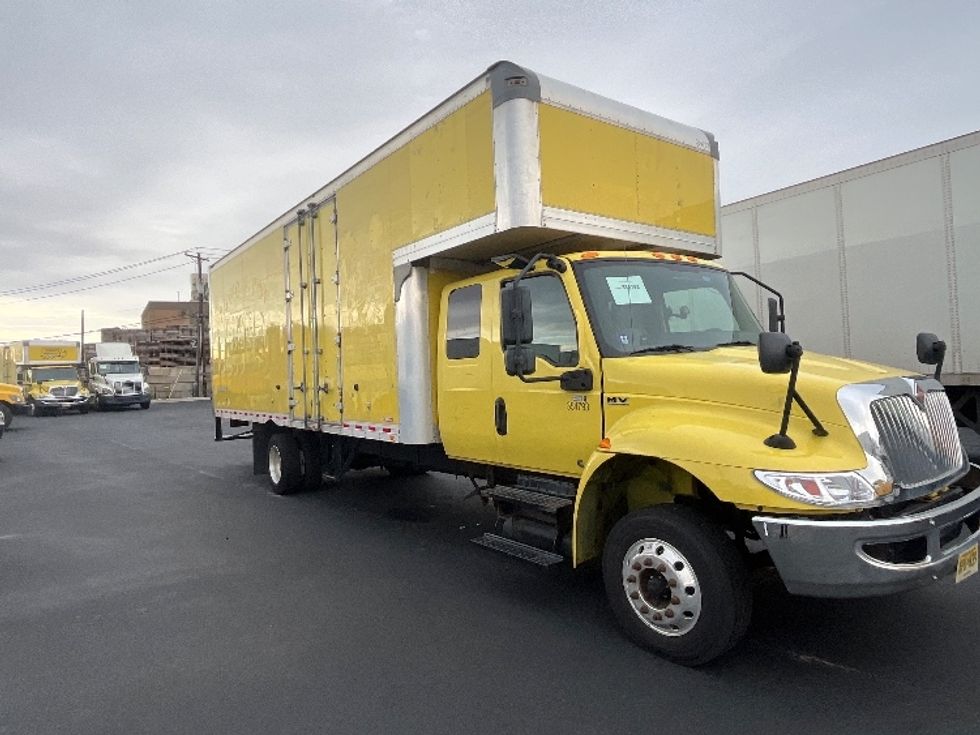 Medium Duty Box Truck-Light and Medium Duty Trucks-International-2020-MV607LP-Linden-NJ-108,000\n\t\tmiles-$ 62,250 - Image 1