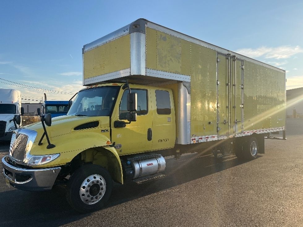 Medium Duty Box Truck-Light and Medium Duty Trucks-International-2020-MV607LP-Linden-NJ-88,800\n\t\tmiles-$ 67,500 - Image 1