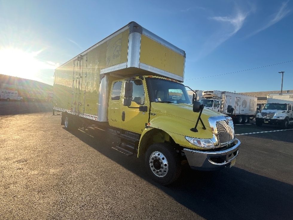 Medium Duty Box Truck-Light and Medium Duty Trucks-International-2020-MV607LP-Linden-NJ-88,800\n\t\tmiles-$ 67,500 - Image 3