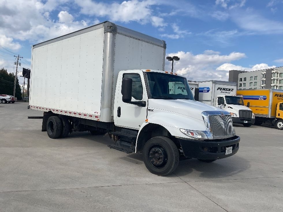 Medium Duty Box Truck-Light and Medium Duty Trucks-International-2020-MV607LP-Nashville-TN-150,331\n\t\tmiles-$ 41,500 - Image 1