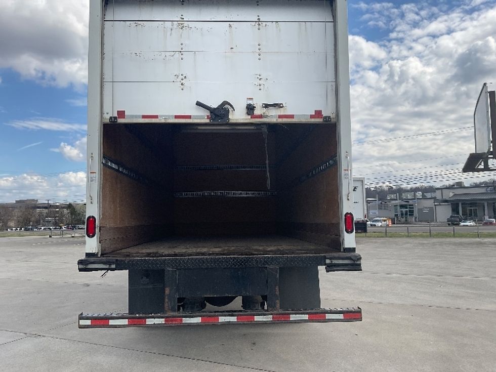 Medium Duty Box Truck-Light and Medium Duty Trucks-International-2020-MV607LP-Nashville-TN-150,331\n\t\tmiles-$ 41,500 - Image 8