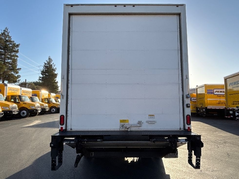 Medium Duty Box Truck-Light and Medium Duty Trucks-International-2020-MV607LP-West Sacramento-CA-46,142\n\t\tmiles-$ 52,500 - Image 7