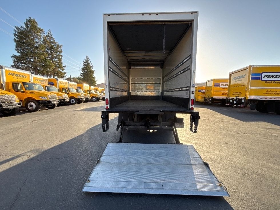 Medium Duty Box Truck-Light and Medium Duty Trucks-International-2020-MV607LP-West Sacramento-CA-46,142\n\t\tmiles-$ 52,500 - Image 9