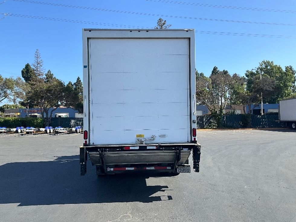 Medium Duty Box Truck-Light and Medium Duty Trucks-International-2020-MV607LP-West Sacramento-CA-59,035\n\t\tmiles-$ 52,750 - Image 7