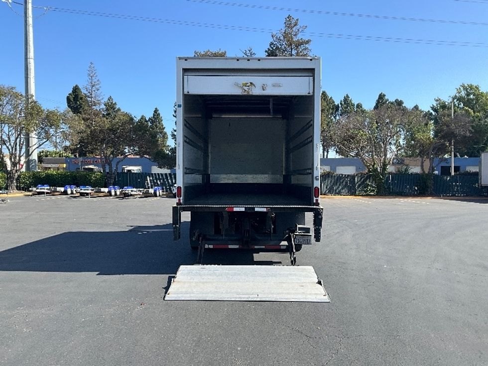 Medium Duty Box Truck-Light and Medium Duty Trucks-International-2020-MV607LP-West Sacramento-CA-59,035\n\t\tmiles-$ 52,750 - Image 9