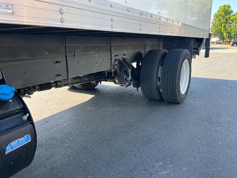 Medium Duty Box Truck-Light and Medium Duty Trucks-International-2020-MV607LP-West Sacramento-CA-59,035\n\t\tmiles-$ 52,750 - Image 5