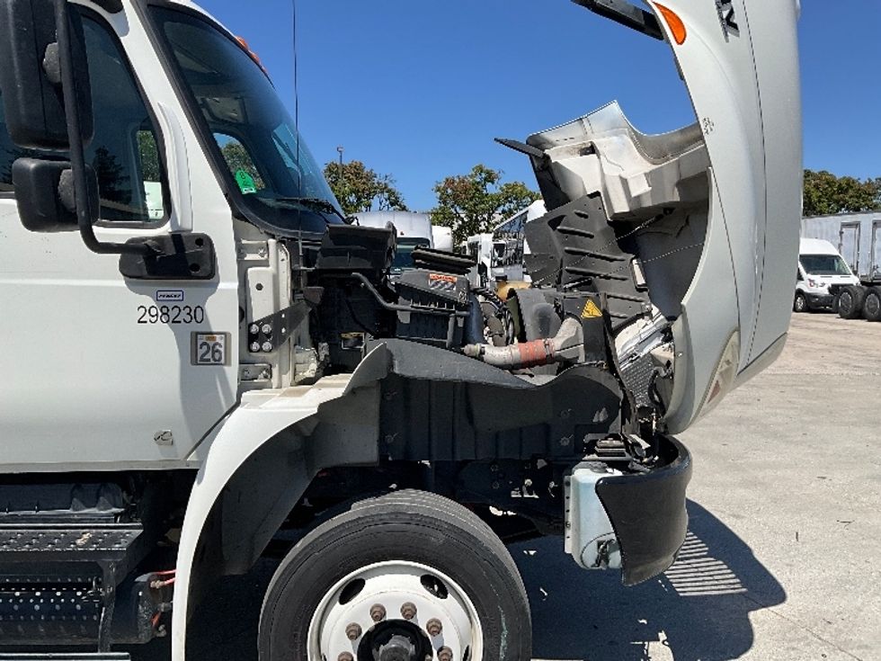 Medium Duty Box Truck-Light and Medium Duty Trucks-International-2020-MV607LP-West Sacramento-CA-76,267\n\t\tmiles-$ 49,250 - Image 23