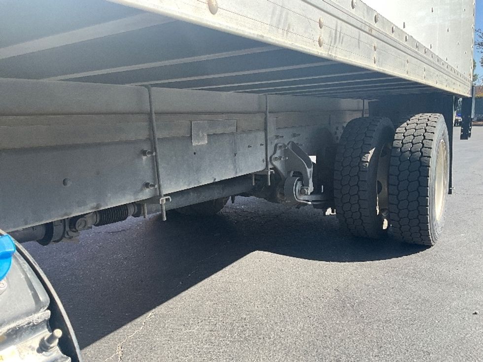 Medium Duty Box Truck-Light and Medium Duty Trucks-International-2020-MV607LP-West Sacramento-CA-98,858\n\t\tmiles-$ 49,000 - Image 5